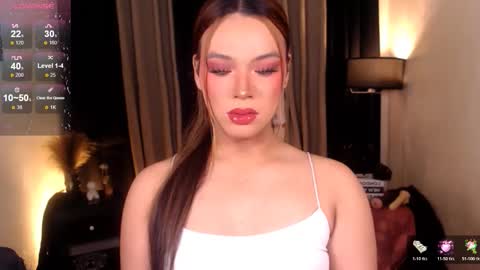 Snapshot of raeganclinton chatting on February 16, 1:57 am raeganclinton online show from February 16, 1:57 am