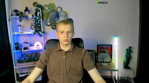 rafael online show from April 3, 12:25 pm