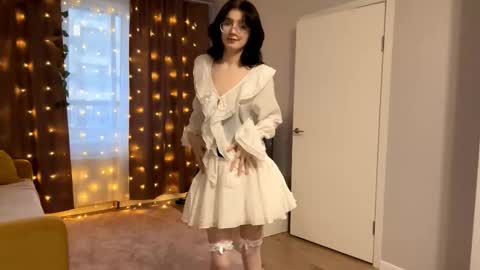 Riya online show from November 21, 10:14 am