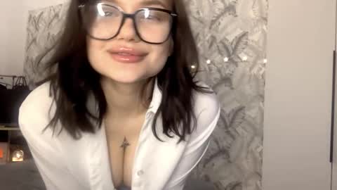 Riya online show from January 12, 9:14 am