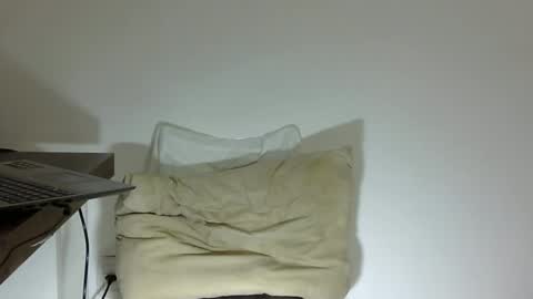 Snapshot of rafaelssk chatting on February 3, 11:54 pm elenacam online show from February 3, 11:54 pm