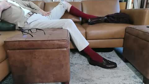 Snapshot of raffertynow chatting on February 8, 6:06 am DressSock Shoe online show from February 8, 6:06 am