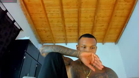 Andres H online show from May 27, 5:21 pm