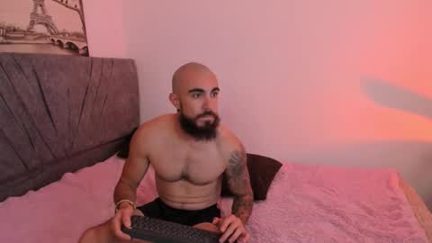 Snapshot of ragnciel chatting on February 17, 8:59 pm RagnCiel online show from February 17, 8:59 pm