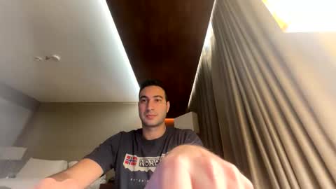 ragnearyou online show from October 11, 9:35 pm