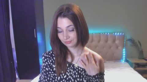 Sofie online show from May 13, 6:44 am