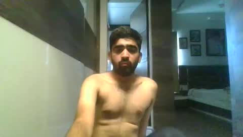 rahull11606 online show from October 8, 3:04 am