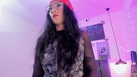 Raia online show from April 12, 3:22 am