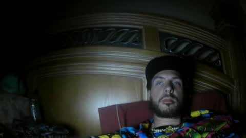 Snapshot of raidersman757 chatting on April 25, 5:54 am hitman online show from April 25, 5:54 am