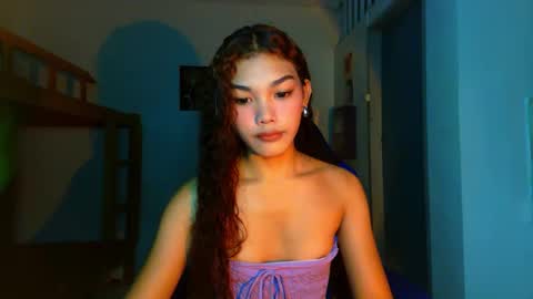 moon online show from February 28, 9:32 am