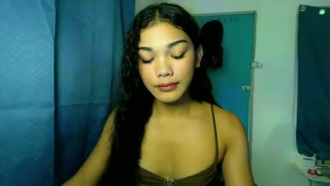moon online show from June 24, 7:51 am