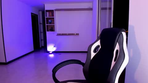 Jennyindependent model . online show from January 26, 11:50 pm