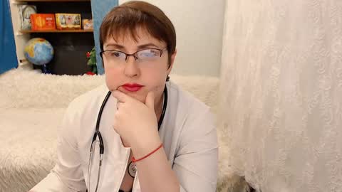 rainbowladyy online show from February 1, 2:24 pm