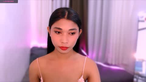 raindrizzle1706 online show from February 24, 12:30 am