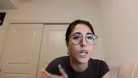 Ray Ray online show from October 15, 3:28 am