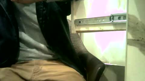 Snapshot of rakulgee12 chatting on February 24, 5:49 am rakulgee1 online show from February 24, 5:49 am