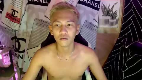 ralfhuge24 online show from September 20, 11:00 am