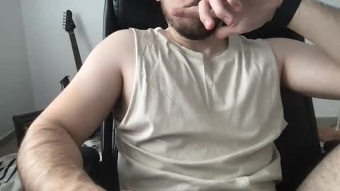 Snapshot of ramiarg chatting on October 16, 7:04 pm ramiarg online show from October 16, 7:04 pm