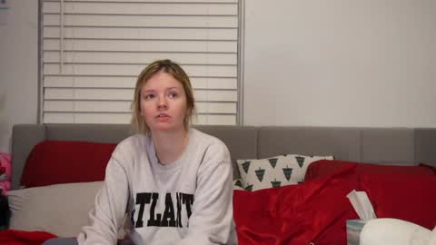 Snapshot of ramichick chatting on January 3, 9:15 am Rami online show from January 3, 9:15 am