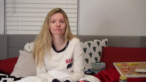 Snapshot of ramichick chatting on January 7, 4:29 am Rami online show from January 7, 4:29 am