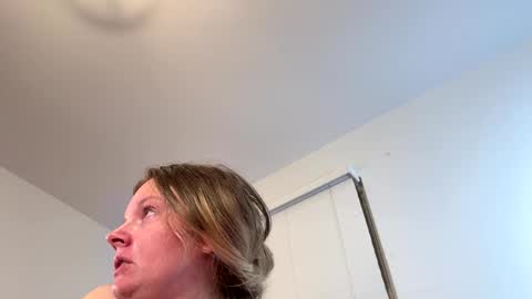 Snapshot of ramichick chatting on September 14, 1:49 am Rami online show from September 14, 1:49 am