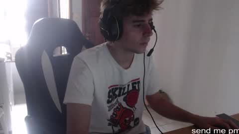 Snapshot of ramisexyloveyou chatting on March 8, 12:30 pm Ramiro online show from March 8, 12:30 pm