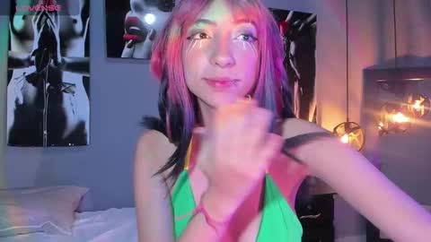 Snapshot of ramonasmith chatting on January 18, 6:10 pm Ramona online show from January 18, 6:10 pm