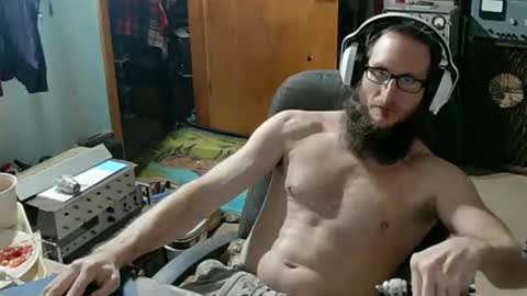 Randall online show from November 11, 11:27 pm