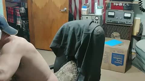 Randall online show from March 31, 9:26 pm