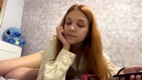 Randa online show from October 6, 6:49 pm