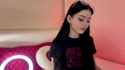 Luna online show from December 15, 4:44 pm