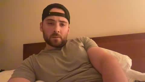 randomdude5950 online show from December 4, 2:09 am