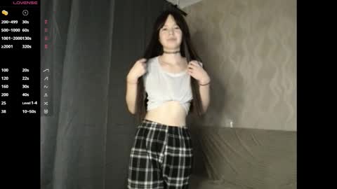 Snapshot of randumtoon chatting on February 9, 1:48 pm randumtoon online show from February 9, 1:48 pm