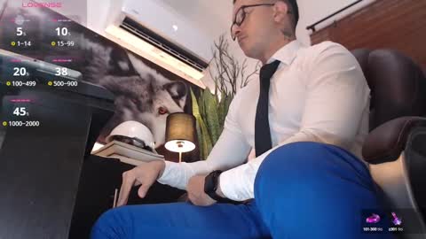 Snapshot of randylukehot chatting on January 9, 3:26 am randylukehot online show from January 9, 3:26 am