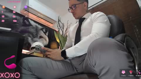 Snapshot of randylukehot chatting on November 5, 9:20 am randylukehot online show from November 5, 9:20 am