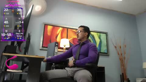 Snapshot of randylukehot chatting on July 4, 7:31 pm randylukehot online show from July 4, 7:31 pm