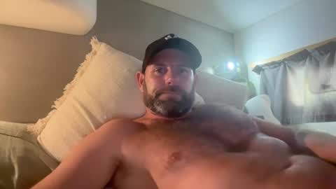 Snapshot of ransguy chatting on February 20, 7:36 pm ransguy online show from February 20, 7:36 pm