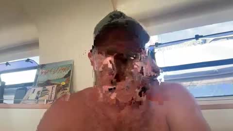 Snapshot of ransguy chatting on March 7, 4:20 am ransguy online show from March 7, 4:20 am