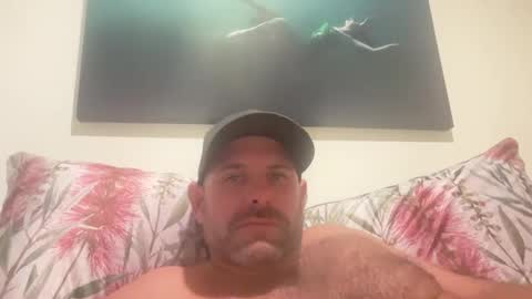 Snapshot of ransguy chatting on March 28, 6:46 am ransguy online show from March 28, 6:46 am