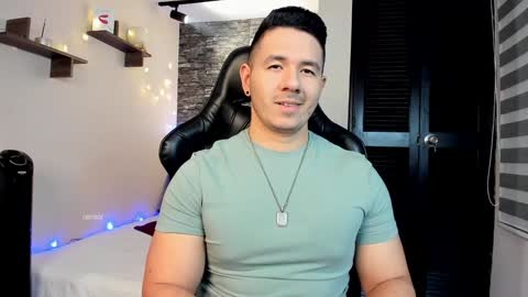 Jonas online show from December 7, 1:03 am