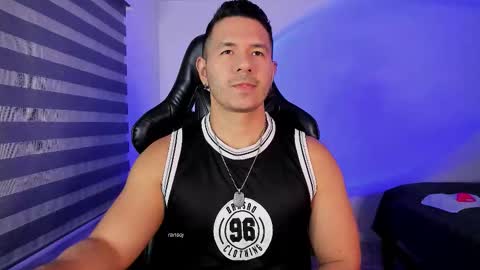 Jonas online show from November 15, 11:54 pm