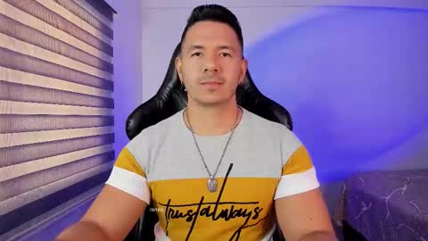 Jonas online show from November 22, 2:27 pm