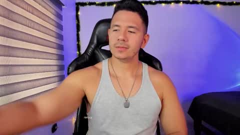 Jonas online show from February 9, 2:54 pm