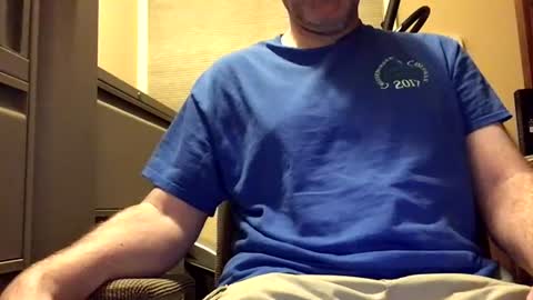 Snapshot of rantw01 chatting on July 19, 2:48 am rantw01 online show from July 19, 2:48 am