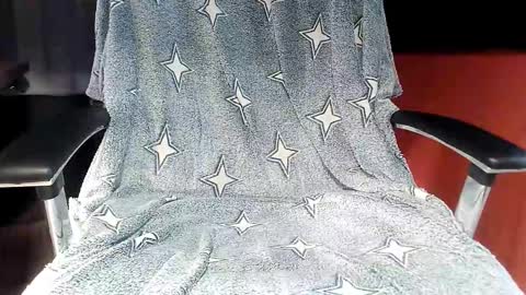 Raptor online show from March 18, 3:59 pm