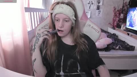 Rapunzel online show from April 12, 1:38 pm