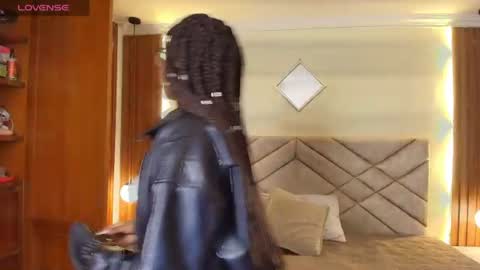 Raquel online show from July 17, 12:12 pm