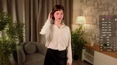 Nicole online show from October 22, 1:28 am