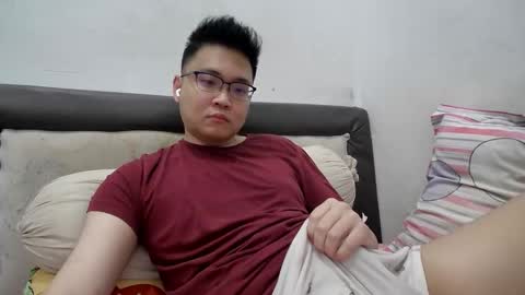 randomnaut online show from February 11, 4:12 pm