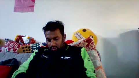 raul2k2 online show from January 6, 10:52 am